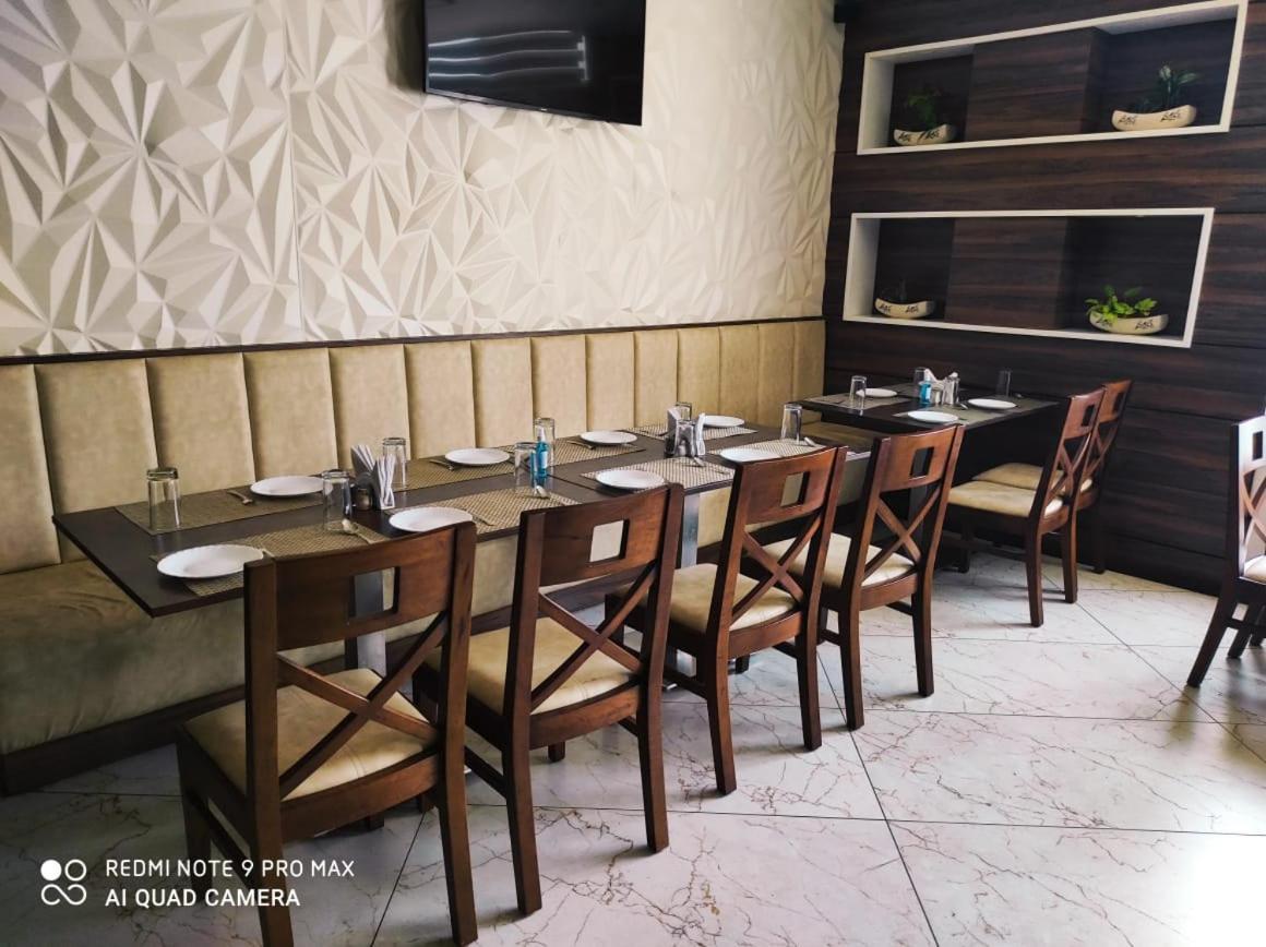 Hotel Shlok Kolhapur Exterior photo
