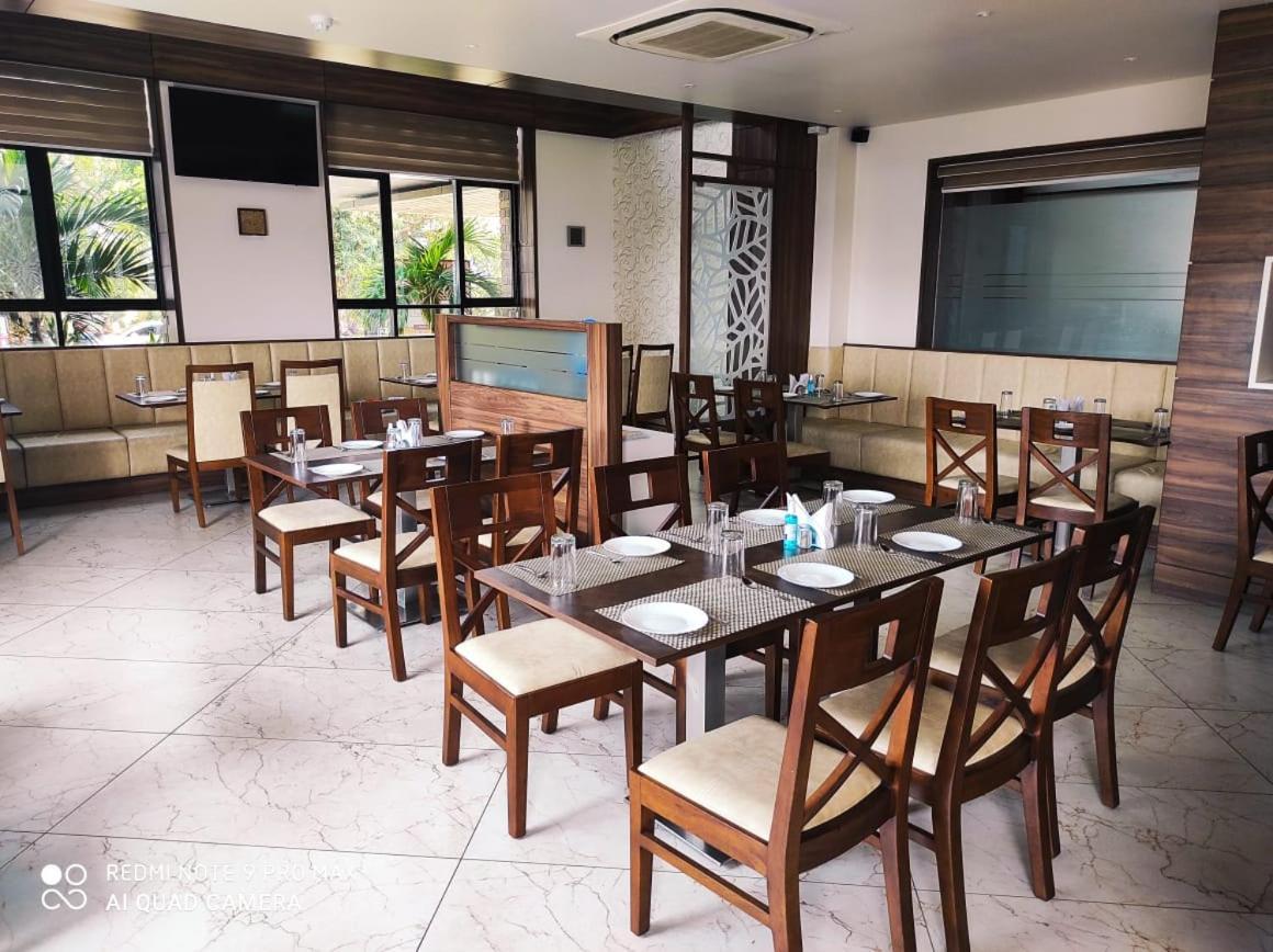 Hotel Shlok Kolhapur Exterior photo
